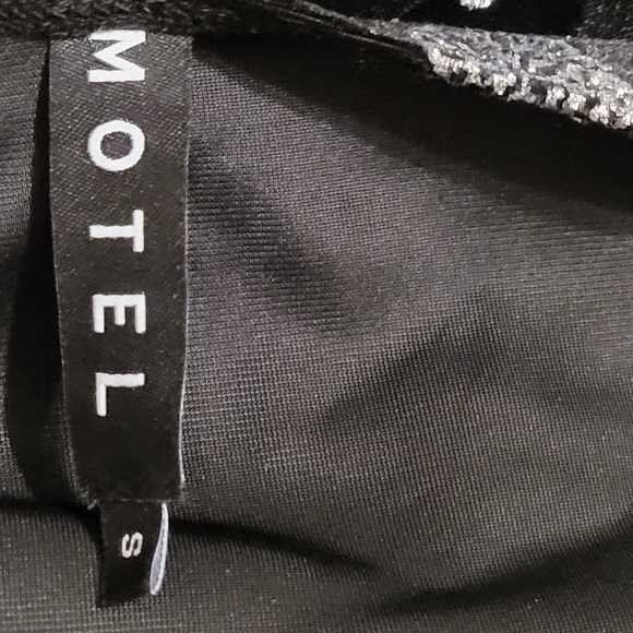 Motel Verdina Black Velour Glitter Butterfly Midi Dress - Picture 7 of 8